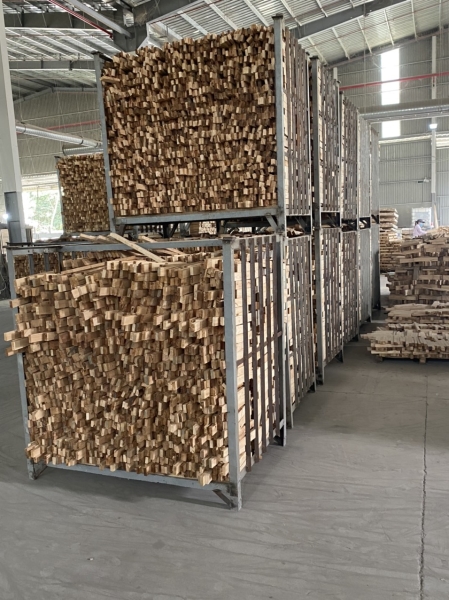 Sản xuất gỗ ghép thanh
